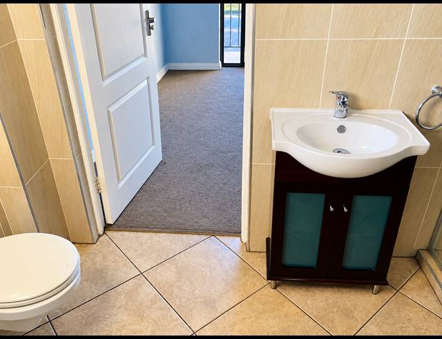 3 BEDROOM TOWNHOUSE FOR SALE IN VANDERBIJLPARK SE 2